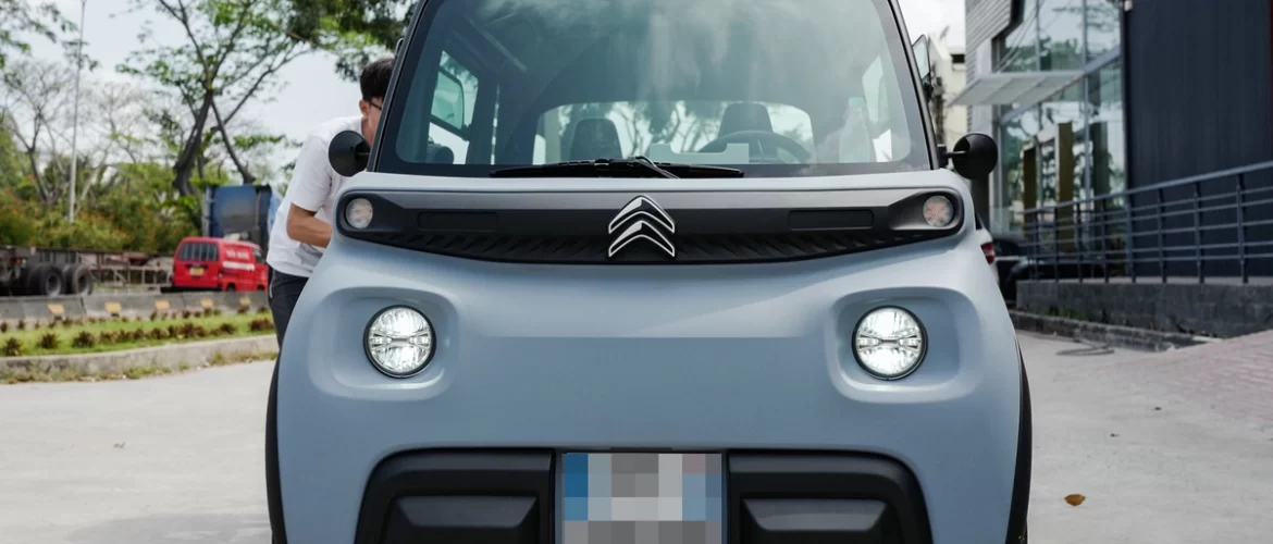 Xe Ô tô điện Citroen Ami 2023 giá chỉ 200 triệu đồng
